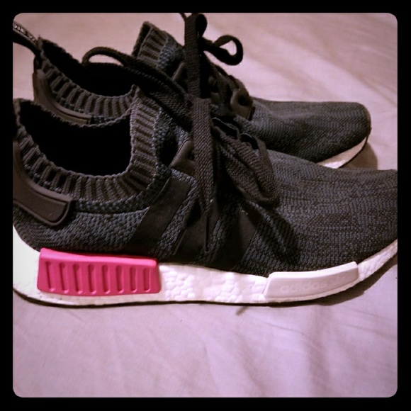 le adidas nmd donne primeknit poshmark le adidas nmd donne primeknit poshmark